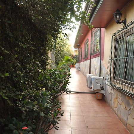 Santa Monica Home Lodge Senchi ภายนอก รูปภาพ