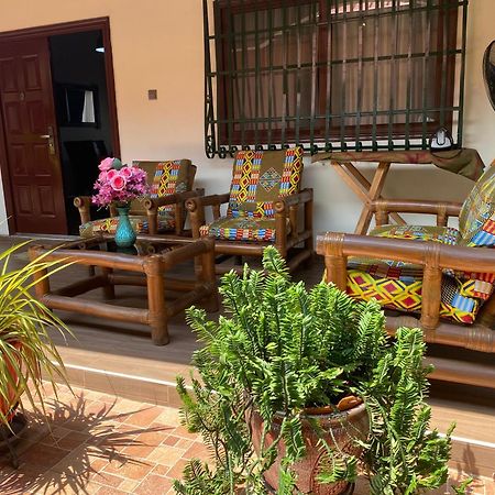 Santa Monica Home Lodge Senchi ภายนอก รูปภาพ