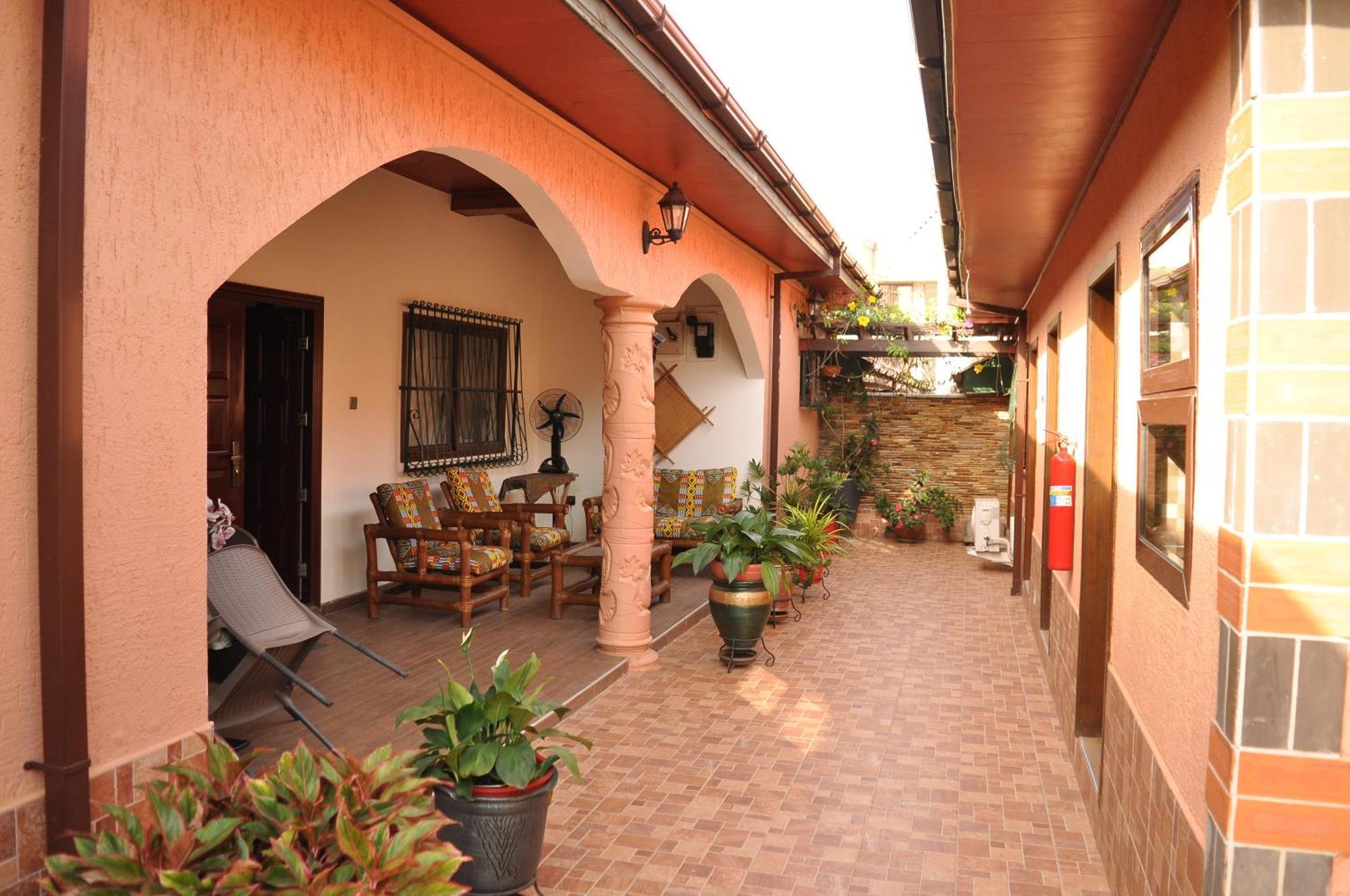 Santa Monica Home Lodge Senchi ภายนอก รูปภาพ