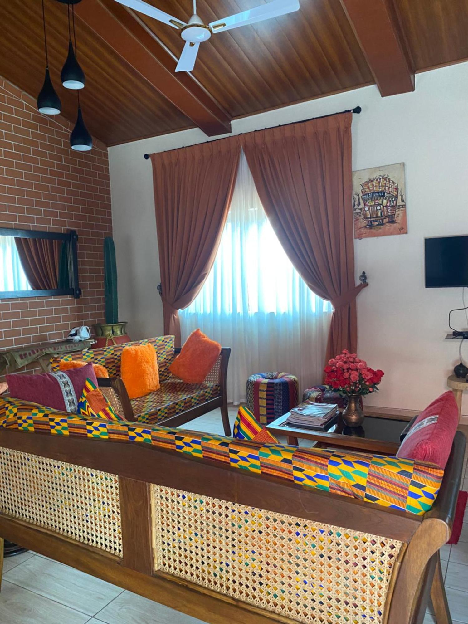 Santa Monica Home Lodge Senchi ภายนอก รูปภาพ